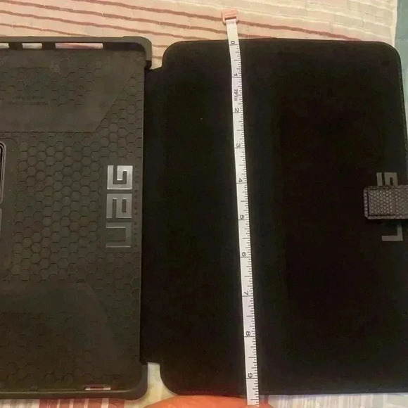 UAG Metropolis IPad case for iPad 11(2018) first generation - Picture 8 of 11